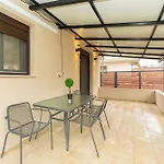 Sefis House Daire Mouzaki