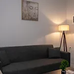 Sefis House Mouzaki