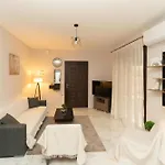 Sefis House Daire