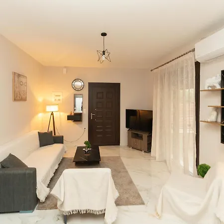 Апартаменты Sefis House