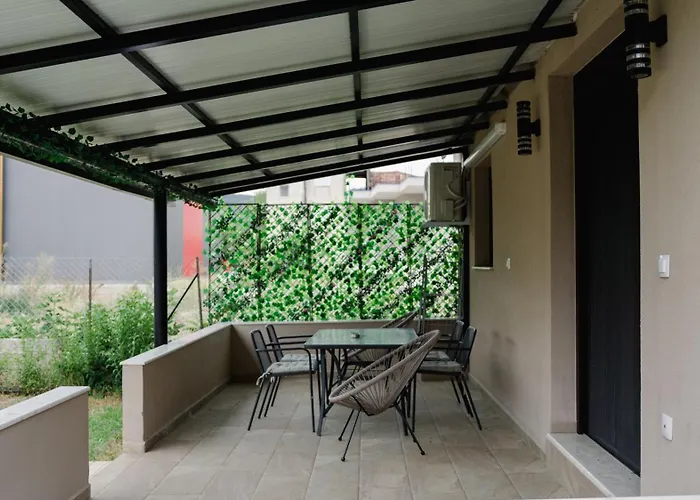 Apartment Sefis House