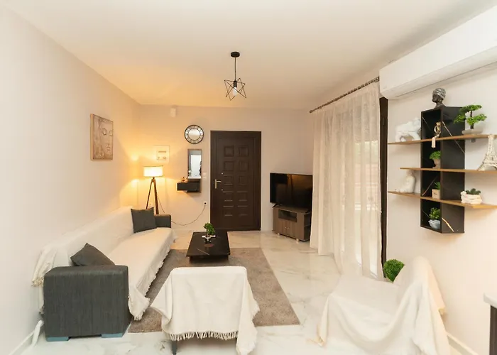 Апартаменты Sefis House